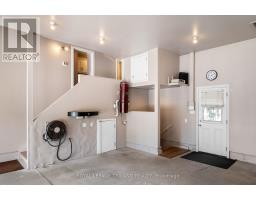 2670 PUTNAM ROAD - 37