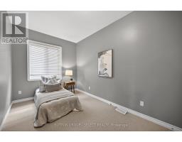 99 DUCHESS AVENUE - 18