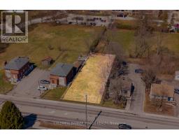 656 HURON STREET - 3