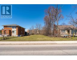 656 HURON STREET - 4