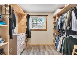 7 LOCKE HEIGHTS - 23