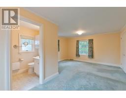 149 IROQUOIS AVENUE - 26