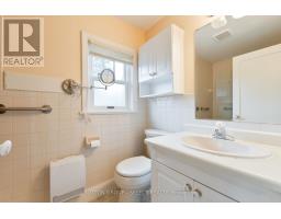 149 IROQUOIS AVENUE - 29