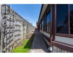 22 SADDY CRESCENT - 29