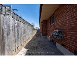 22 SADDY CRESCENT - 30