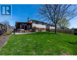 22 SADDY CRESCENT - 33