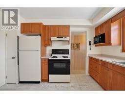 172 MERIDENE CRESCENT W - 10