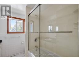 172 MERIDENE CRESCENT W - 16