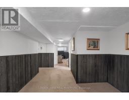 172 MERIDENE CRESCENT W - 24