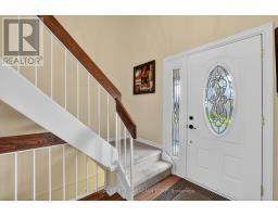 19 BARTLETT CRESCENT - 3