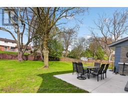 19 BARTLETT CRESCENT - 43