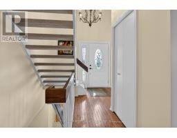 19 BARTLETT CRESCENT - 7