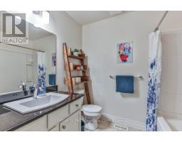 10 - 1850 BEAVERBROOK AVENUE - 28