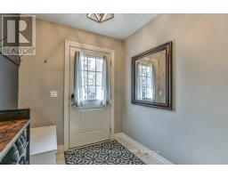 10 - 1850 BEAVERBROOK AVENUE - 5