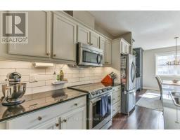 10 - 1850 BEAVERBROOK AVENUE - 8