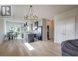 42 ALEXANDER CIRCLE - 12