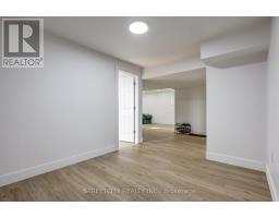 42 ALEXANDER CIRCLE - 29