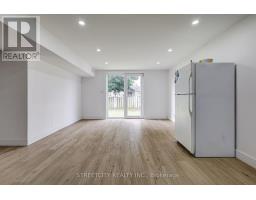 42 ALEXANDER CIRCLE - 36