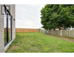 42 ALEXANDER CIRCLE - 8