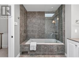 124 SUNRAY AVENUE - 31