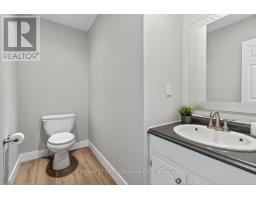 124 SUNRAY AVENUE - 33