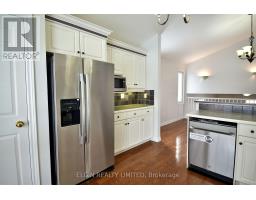 578 WELLINGTON STREET - 4