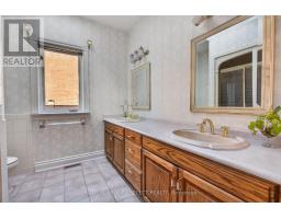 300 WINDERMERE COURT W - 18