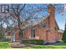 300 WINDERMERE COURT W - 33