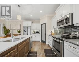 1500 HEALY LANE - 13