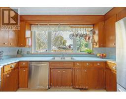 6 ROSEL CRESCENT - 14