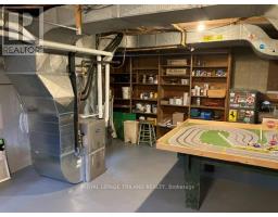 6 ROSEL CRESCENT - 38