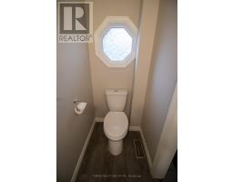 86 - 9 AILSA PLACE - 11