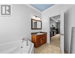 35 WOOD LILY LANE - 25