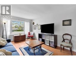 34 TAYLOR CRESCENT - 11