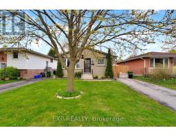 34 TAYLOR CRESCENT - 4