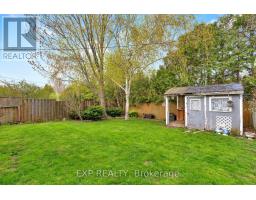 34 TAYLOR CRESCENT - 42