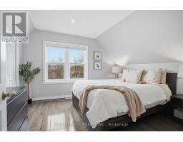 178 THOMPSON ROAD - 16
