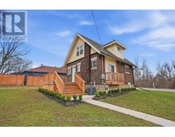 178 THOMPSON ROAD - 25