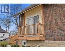 178 THOMPSON ROAD - 32