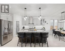 31 VIOLET COURT - 11