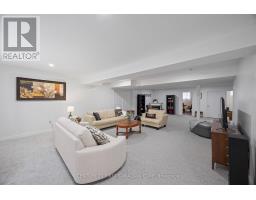 31 VIOLET COURT - 24