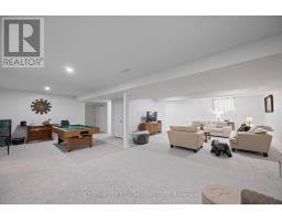 31 VIOLET COURT - 25