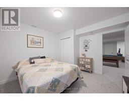 31 VIOLET COURT - 27