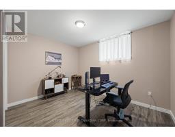 31 VIOLET COURT - 28