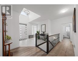 31 VIOLET COURT - 7