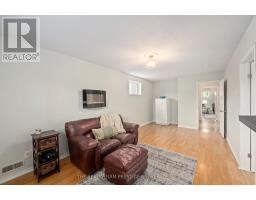 142 PORTSMOUTH CRESCENT E - 24