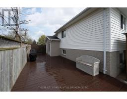 142 PORTSMOUTH CRESCENT E - 27