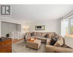 142 PORTSMOUTH CRESCENT E - 7