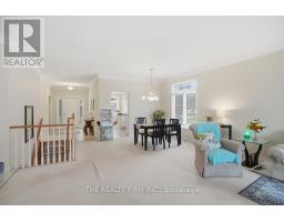 10 - 44 EDGEVALLEY ROAD - 18