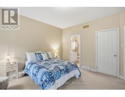 10 - 44 EDGEVALLEY ROAD - 20